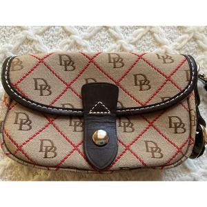 Booney & Bourke Canvas Beige Moonogram Wristlet Wallet